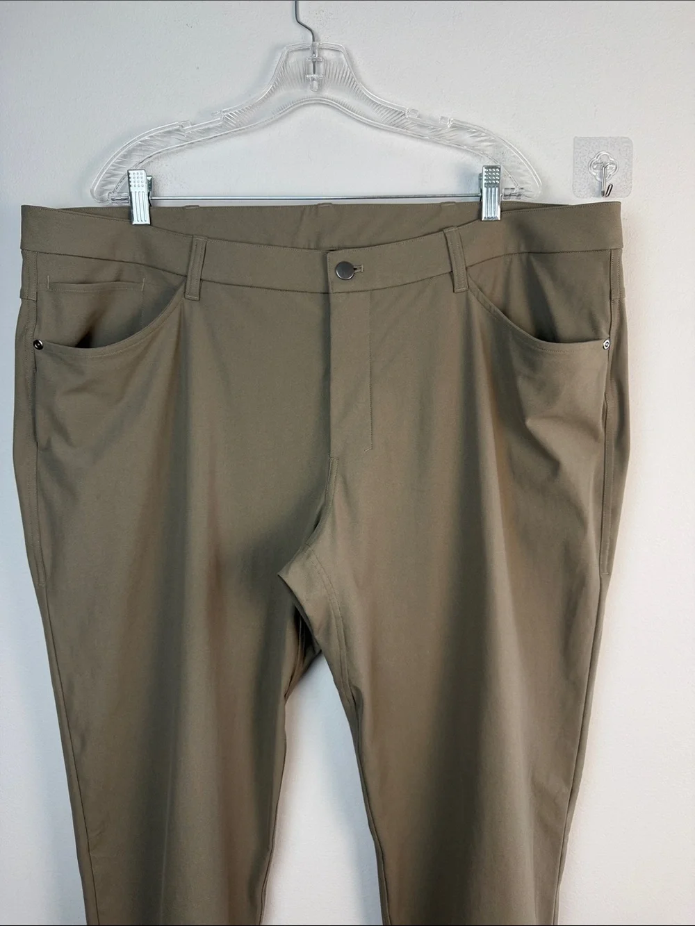 Lululemon ABC Slim Fit 5 Pocket Pant 32”  Warpstreme Size 44 Workout Casual Gym